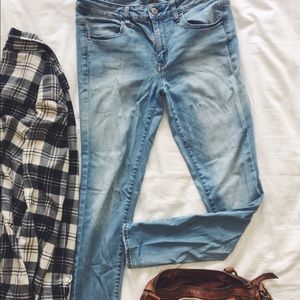 American Eagle Blue Jeans